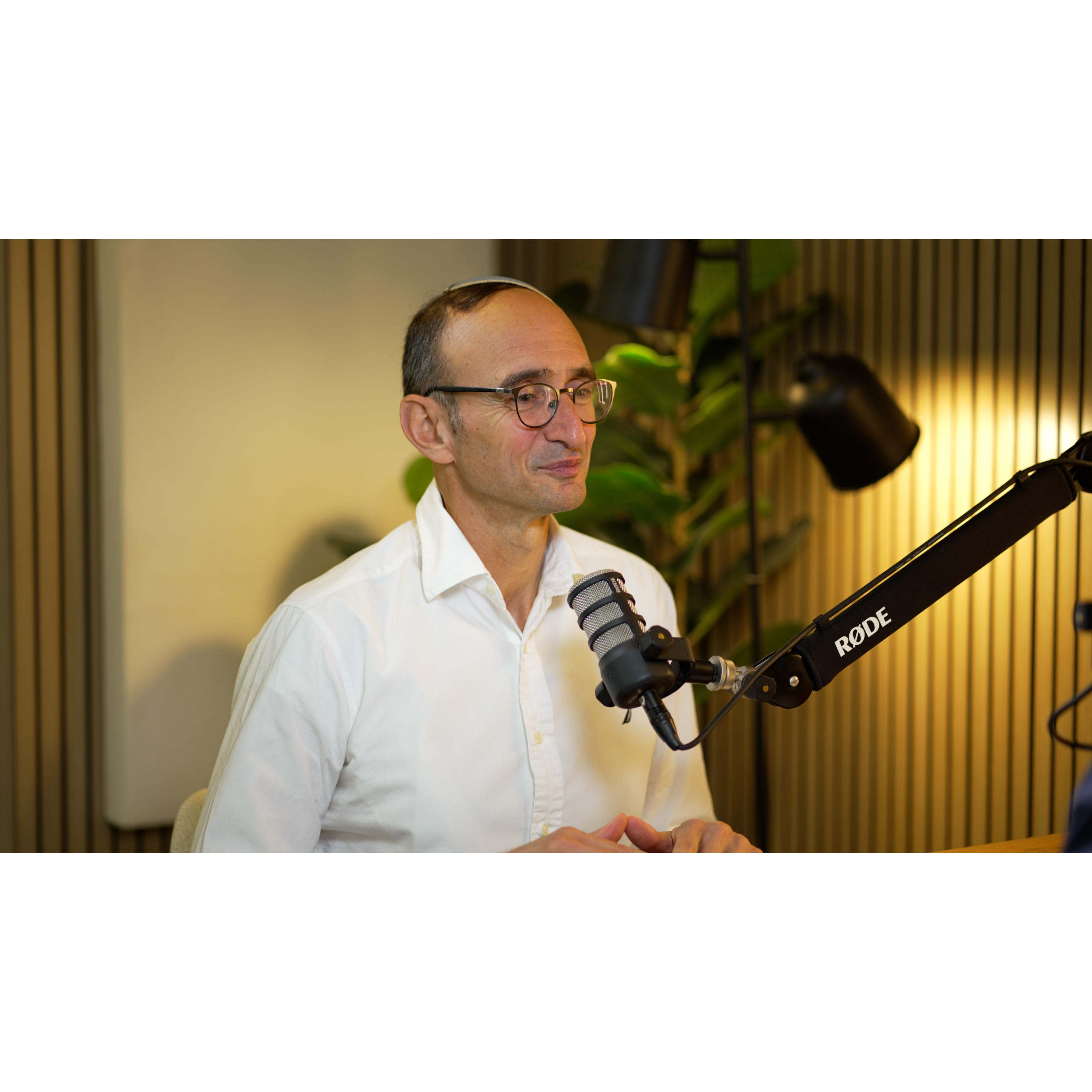 פסק הדין שכל זוג חייב להכיר לפני שקונה דירה | עוזי ברוך מארח את פרופ' הרב יצחק כהן episode artwork