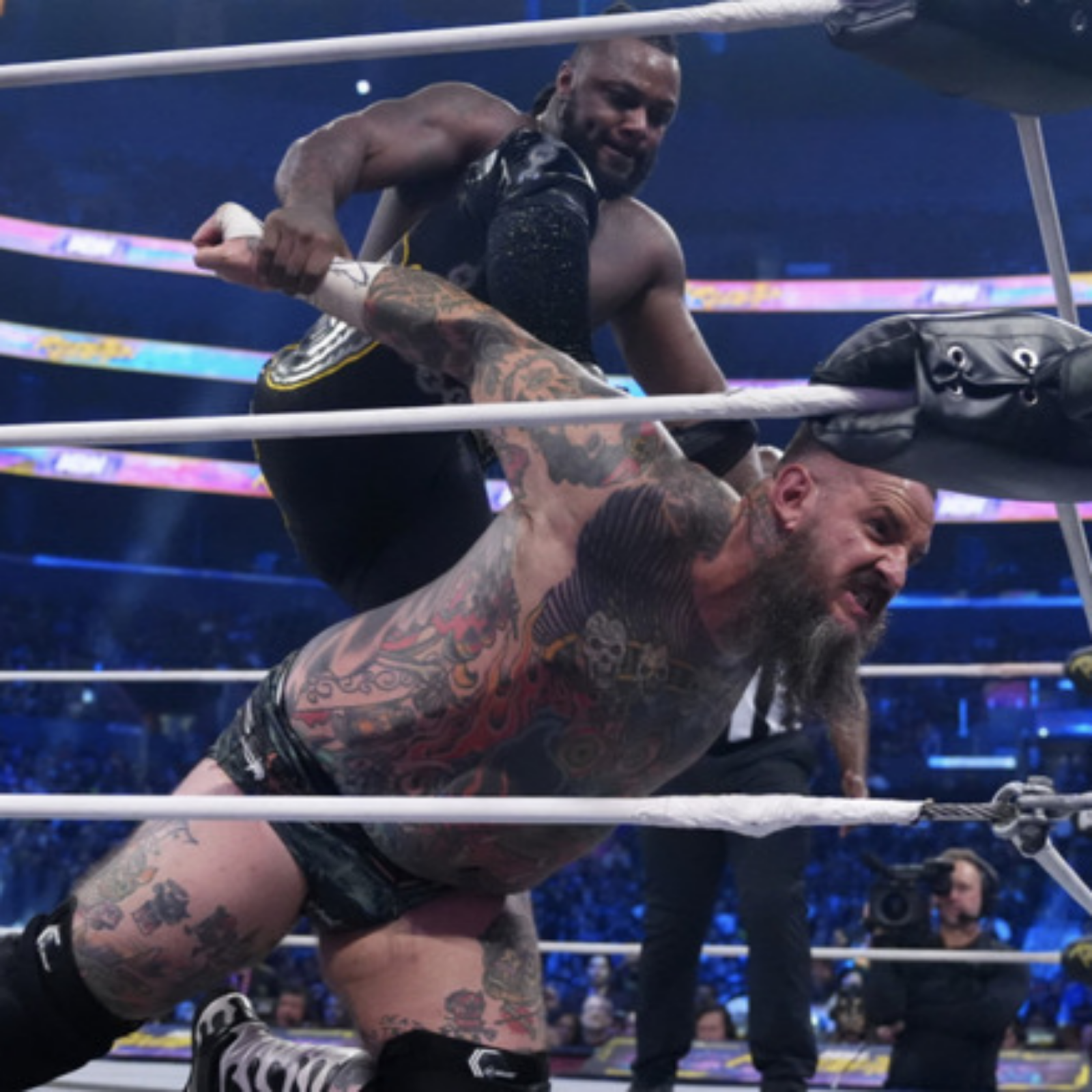 Swerve Strickland Survives a War with Brody King episode artwork