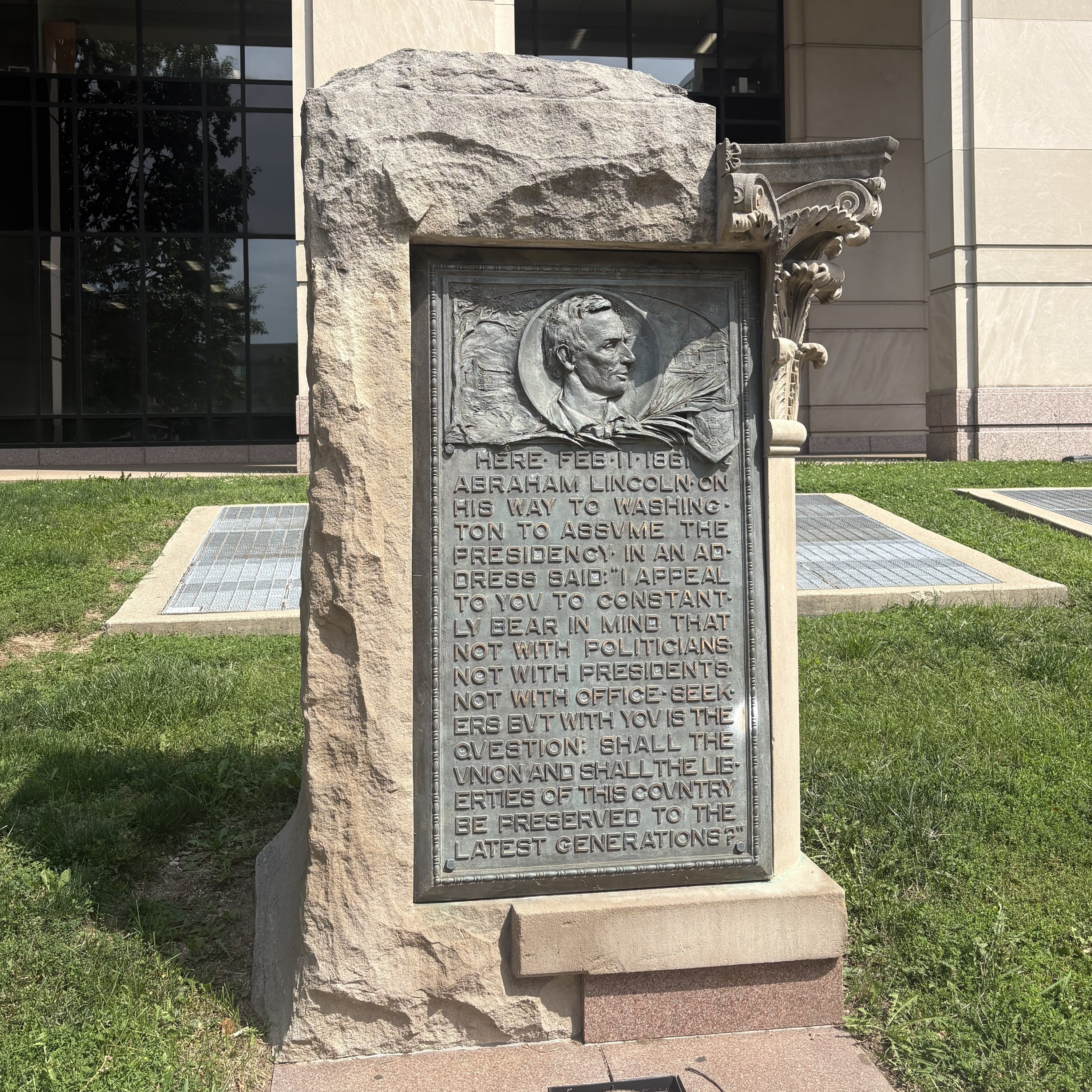 A Monument to Lincoln's Visit to Indianapolis episode artwork