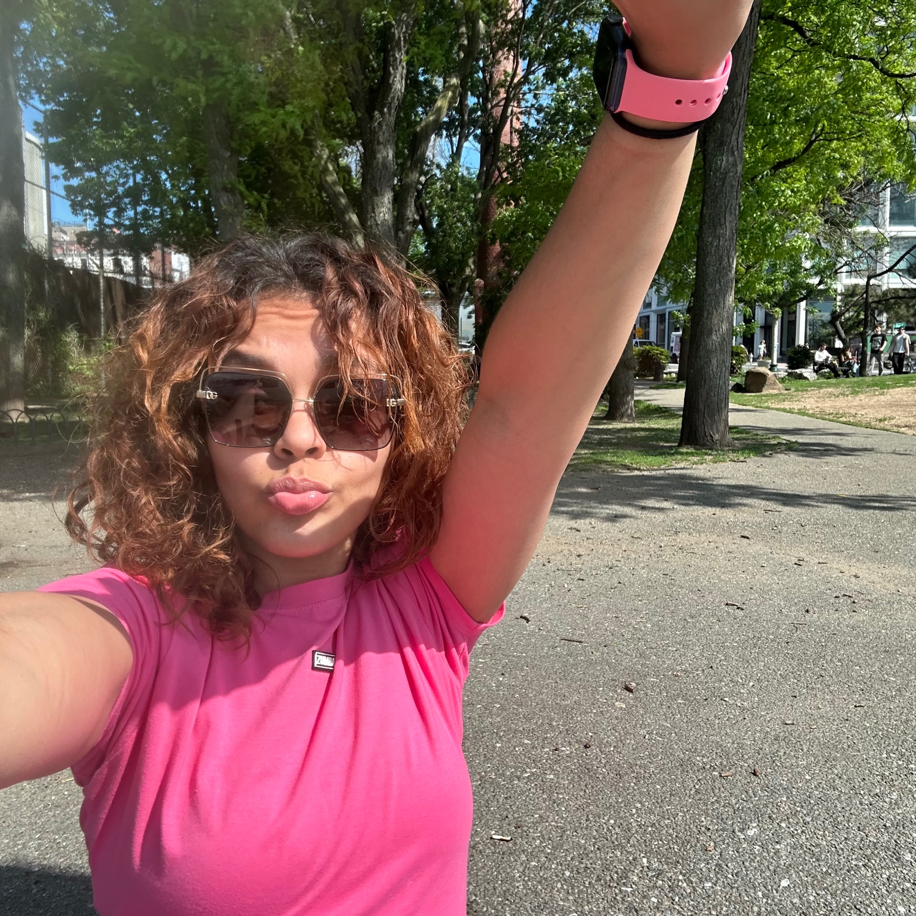 Yoop Stefanai Here Intro